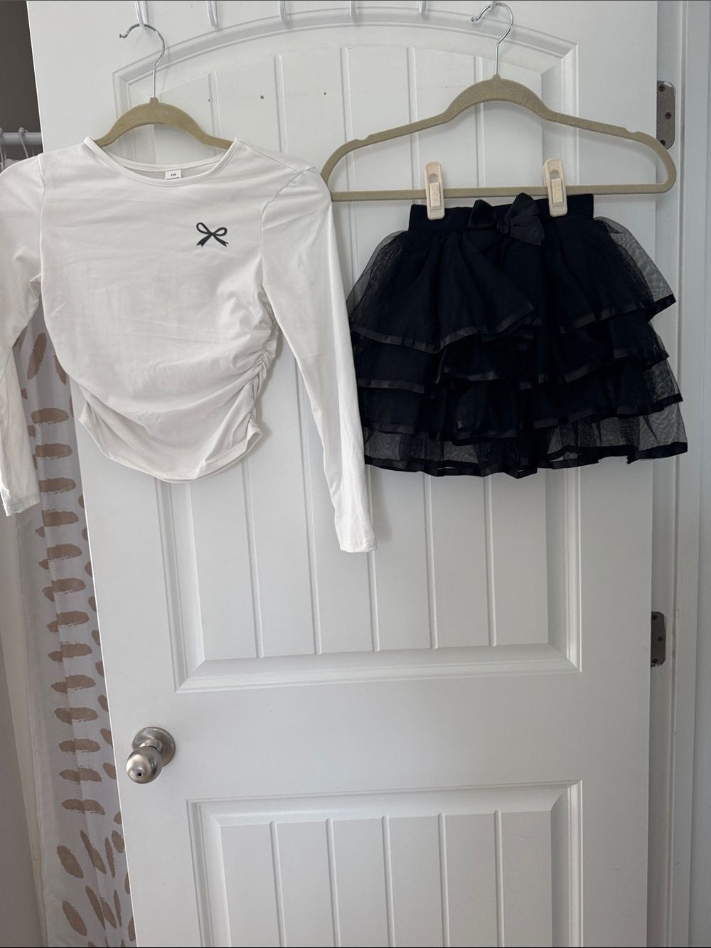 SHEIN Black Layered Tulle Skirt with Bow Accent